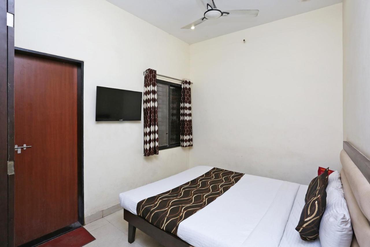 Oyo 6359 Hotel Mezbaan Regency Rāipur 외부 사진